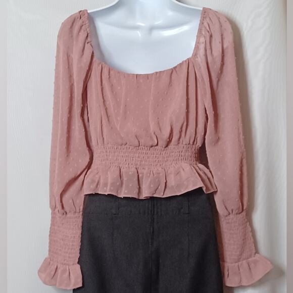 Sadie & Sage Women's Smocked  Long Sleeve Crop Top. Size S - Picture 8 of 12